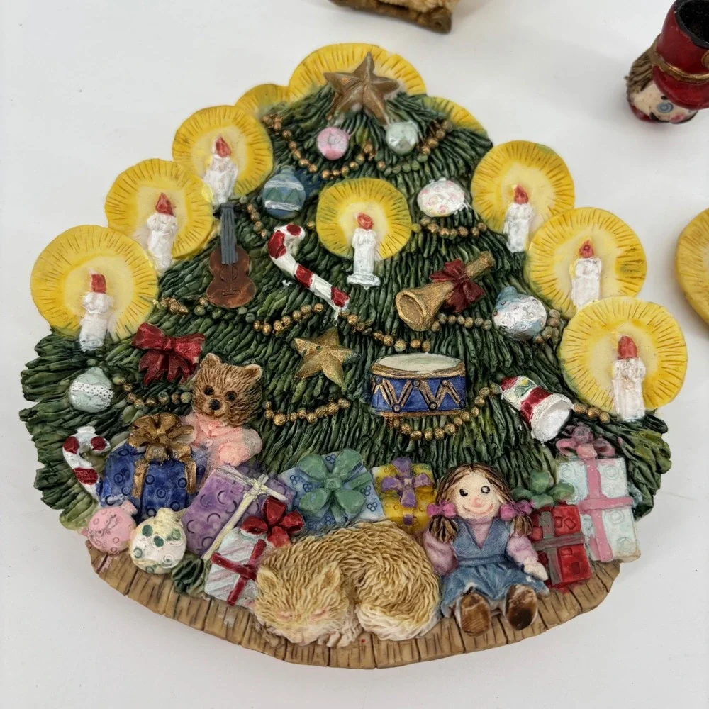Vintage Popular‎ Imports Christmas Tree Figurine Multicolor Resin 1997 Nostalgic